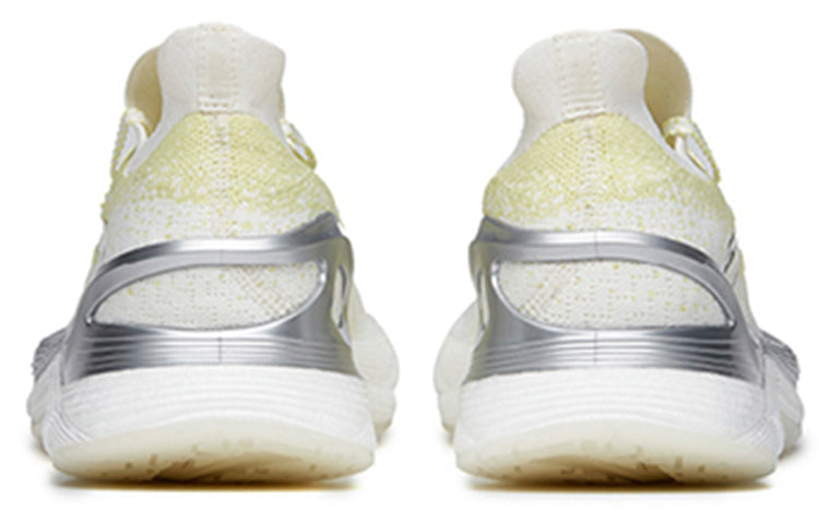 ANTA Chuang 2.0 Pro Running Shoes 'Yellow White' 112215581-3