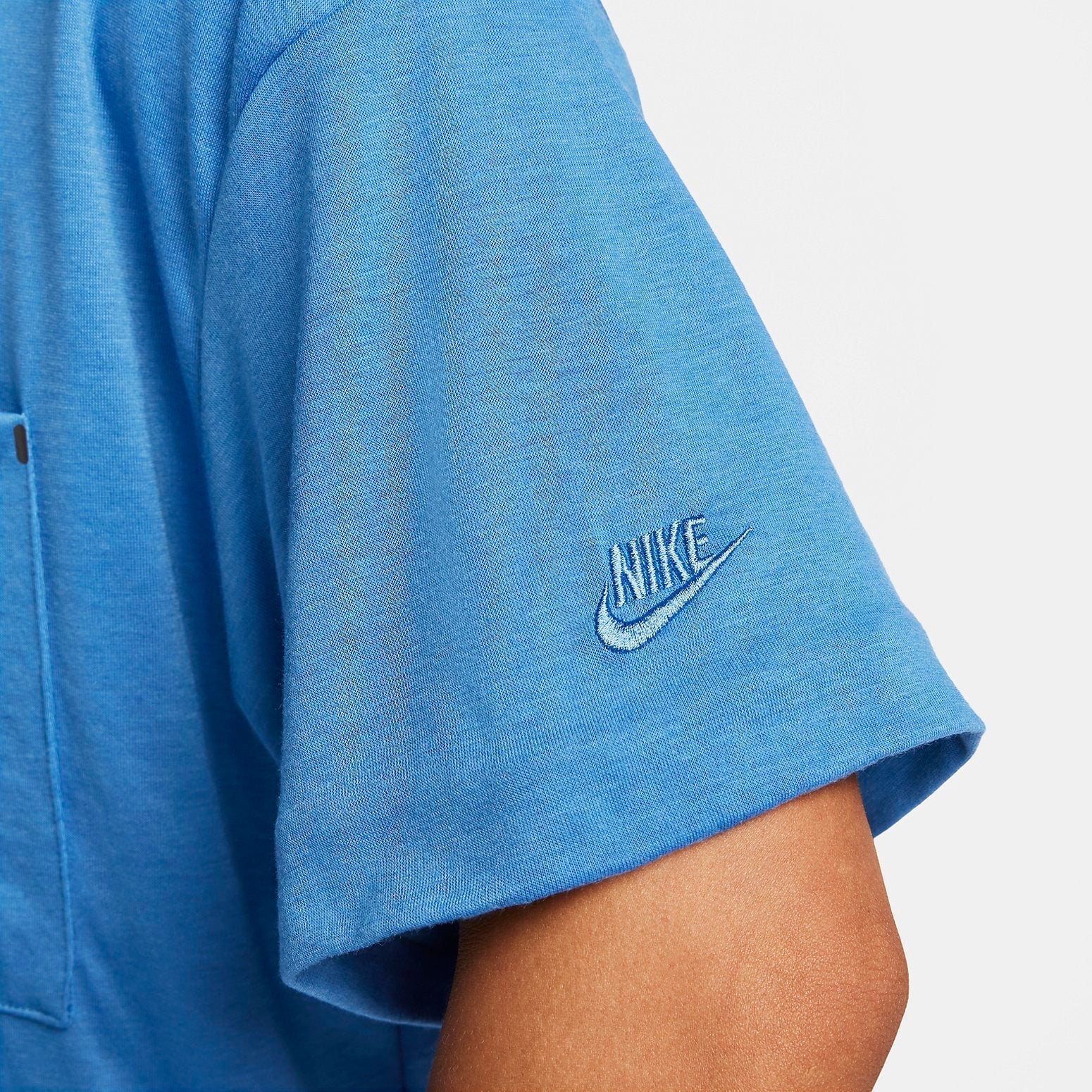 Nike Sportswear Tech Pack Dri-Fit Short-Sleeve Top T-Shirt 'Blue' FB7392-402