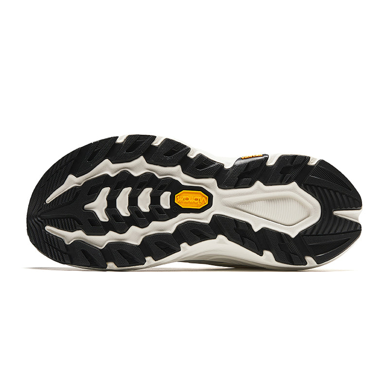 (WMNS) ANTA Running Shoes 'White Silver Black' 922345588-1
