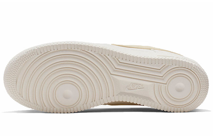 Nike Air Force 1 Low '07 Premium 'Oversize Swoosh Sail' AT4143-101