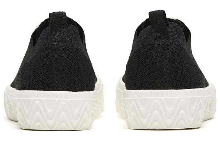 (WMNS) ANTA Low Top Canvas Shoes 'Black White' 922328092-6