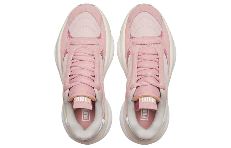 PUMA Alteration Moon Boot 'Bridal Rose' 373245-03
