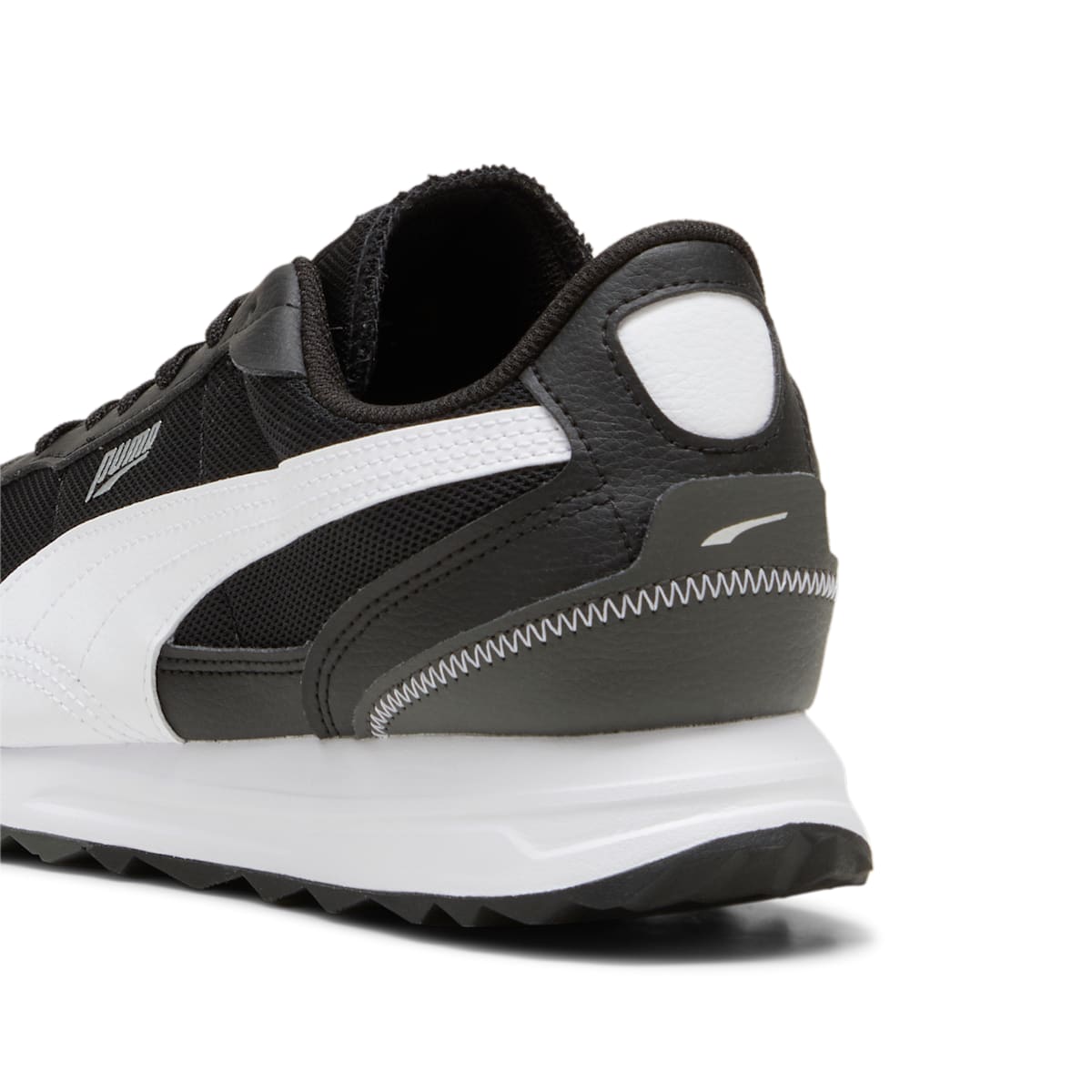 PUMA Road Rider 'Black White' 397432-04