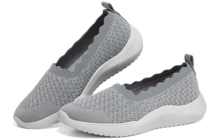 (WMNS) Skechers Go Walk 'Grey White' 158333-GRY