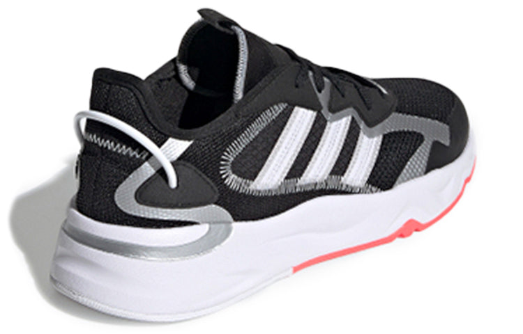 (WMNS) adidas Futureflow 'Black White' FW7185