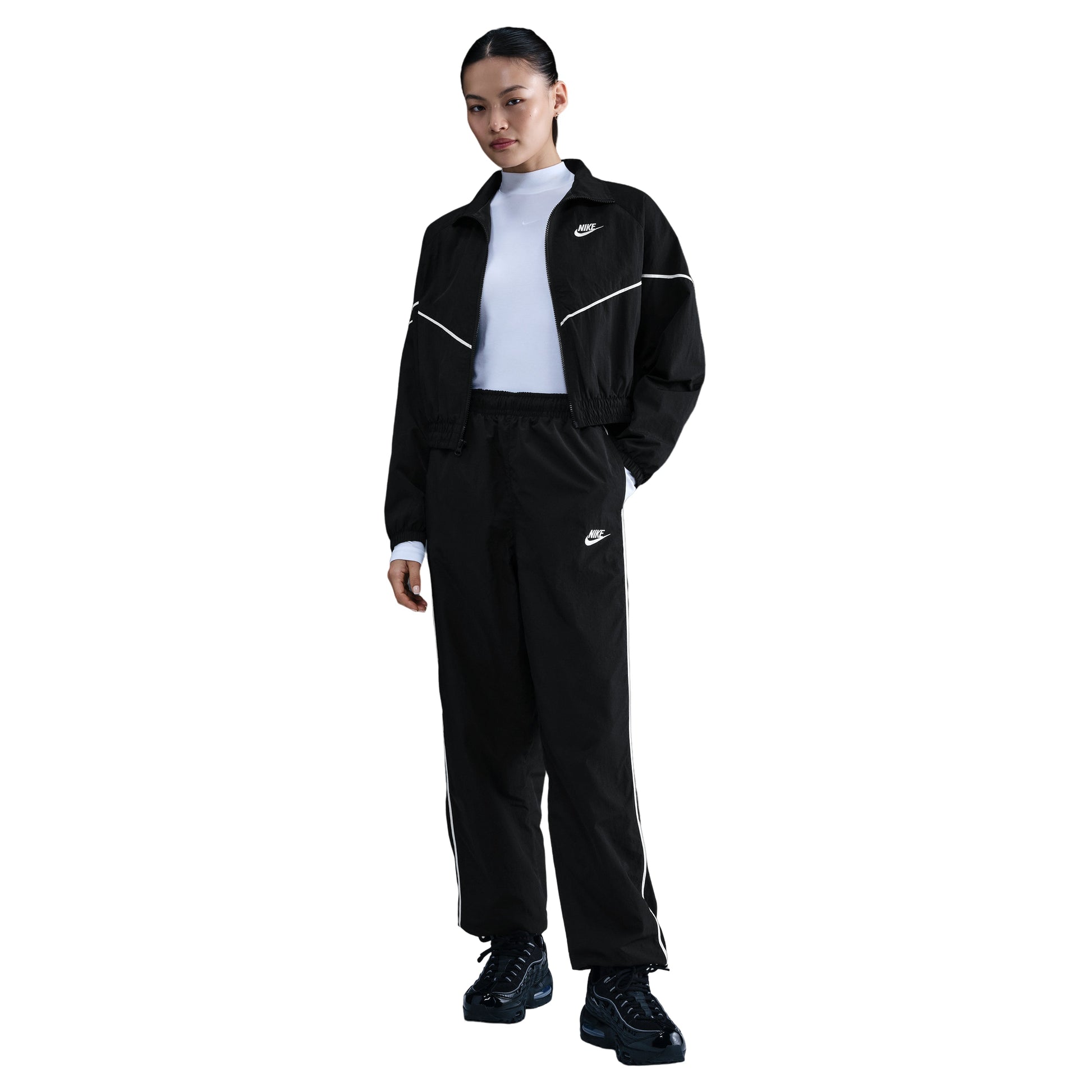 (WMNS) Nike Windrunner Oversized Woven Jacket 'Black Sail' IM8028-010