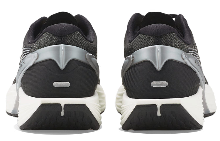 (WMNS) PUMA Run XX Nitro 'Black Metallic Silver' 376171-01