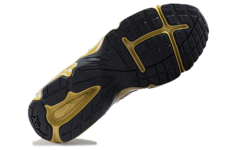 Mizuno Spark CN Black/Gold D1GH202802