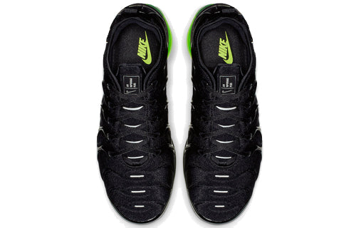 Nike Air VaporMax Plus 'Black Volt' 924453-015