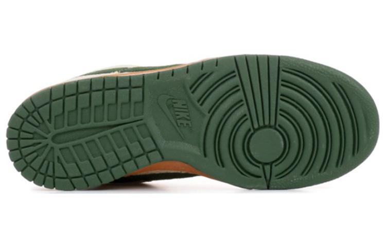 Nike SB Dunk Low Pro 'Green Hemp' 304292-732