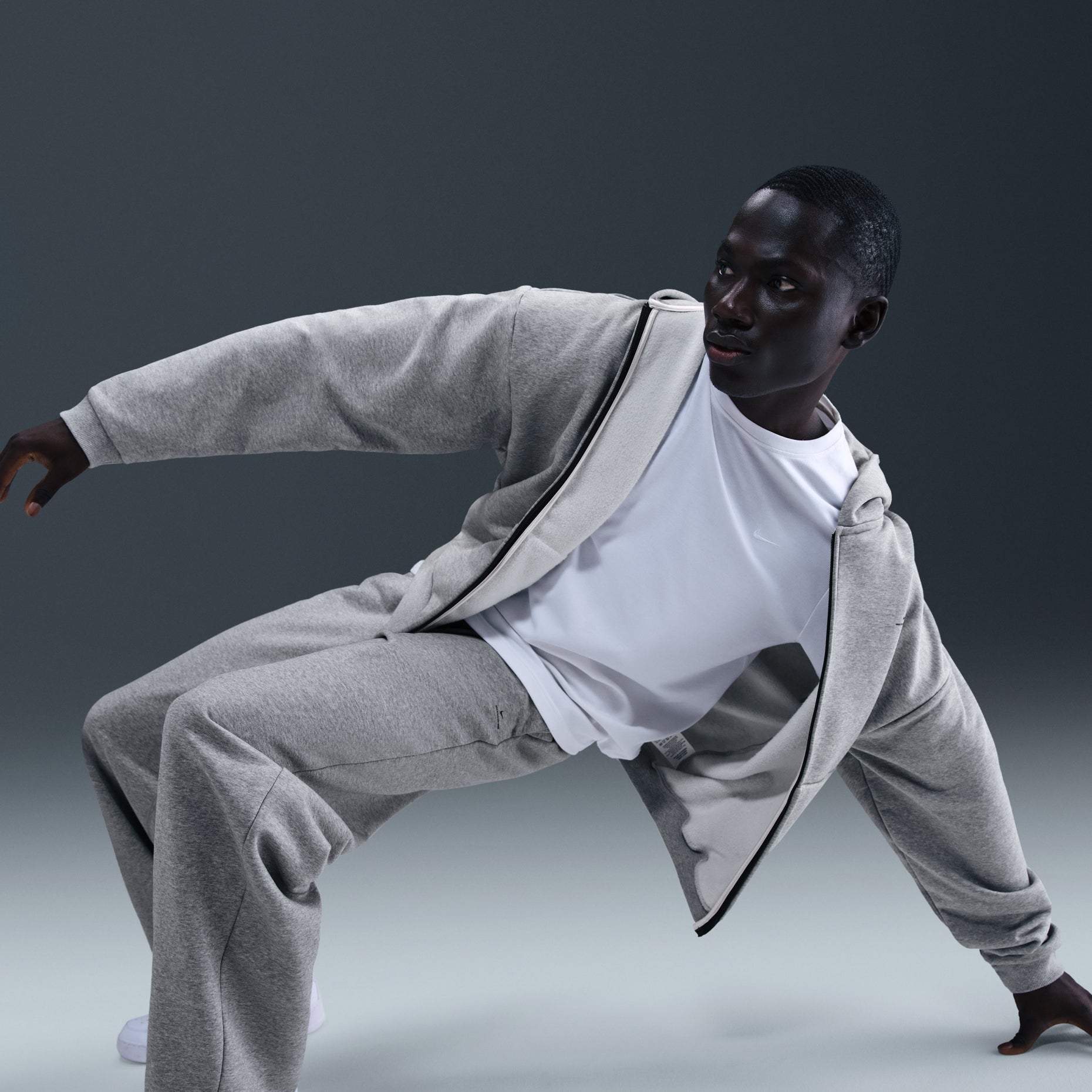 Nike Standard Issue Therma-FIT Brushed Open-Hem Pants 'Dark Grey Heather' IM6334-063