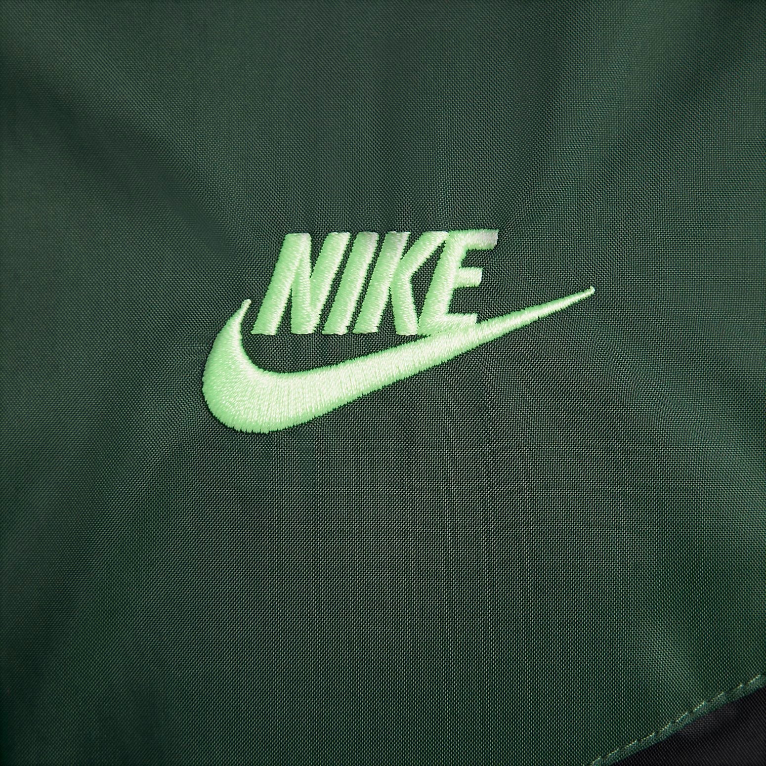 Nike Sportswear Windrunner Jacket 'Black Green' DA0002-016