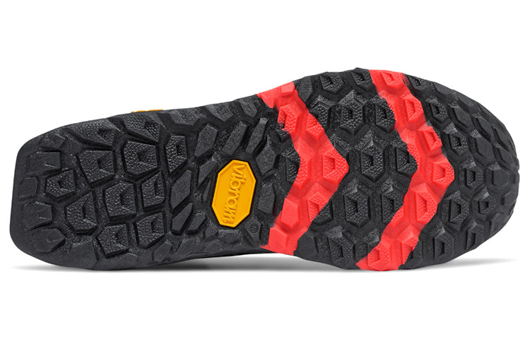 (WMNS) New Balance Fresh Foam Hierro v5 GTX 'Black' WTHIEBX5