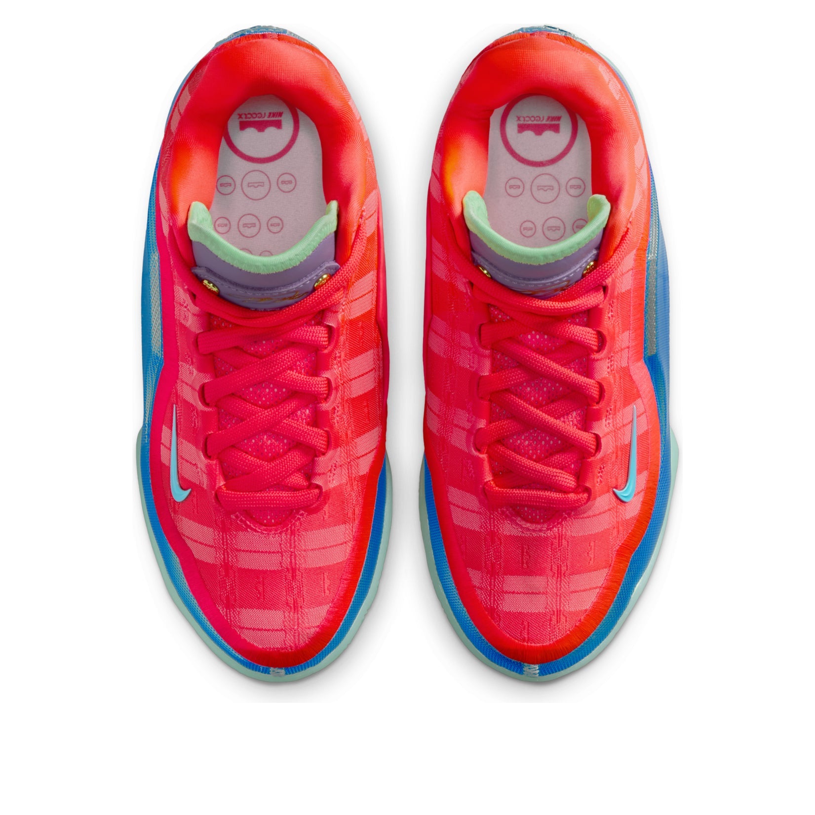(GS) Nike LeBron 23 'Christmas' IQ6708-600