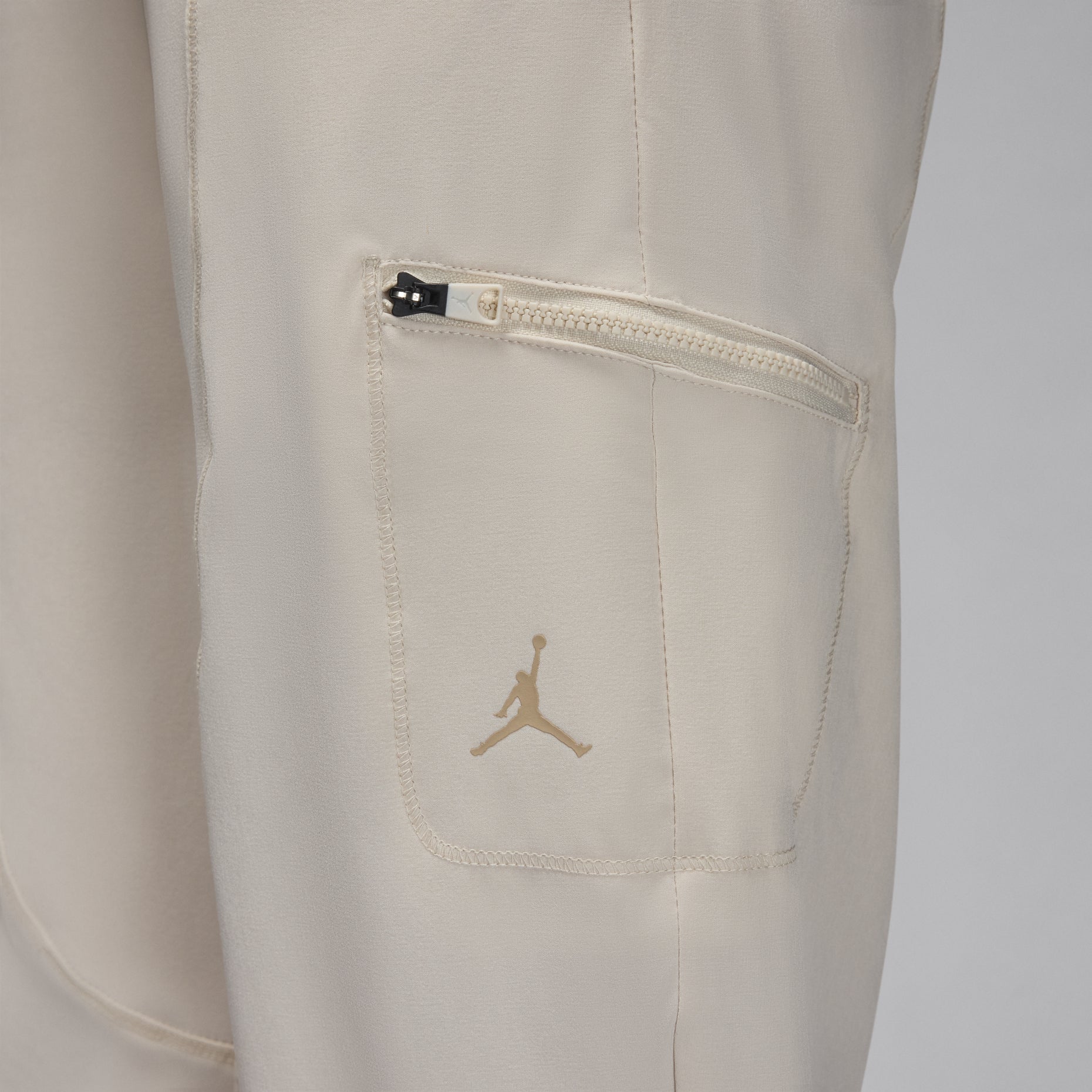 (WMNS) Air Jordan Sport Tunnel Sweatpants Asia Sizing 'Legend Light Brown' FB4660-203