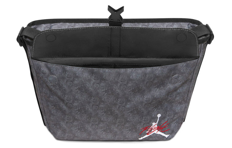 Air Jordan Polyester Minimalistic Design Iconic logo Buckle Large Capacity Shoulder Bag Messenger Bag Black DV5362-011