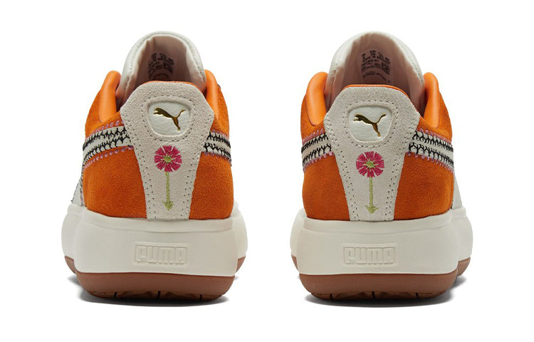 (WMNS) PUMA Liberty of London x Suede Mayu 'Floral' 382192-01