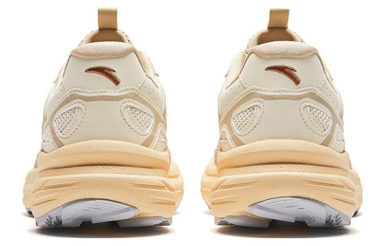 (WMNS) ANTA AT955 'Tan Beige Yellow' 922345598-2