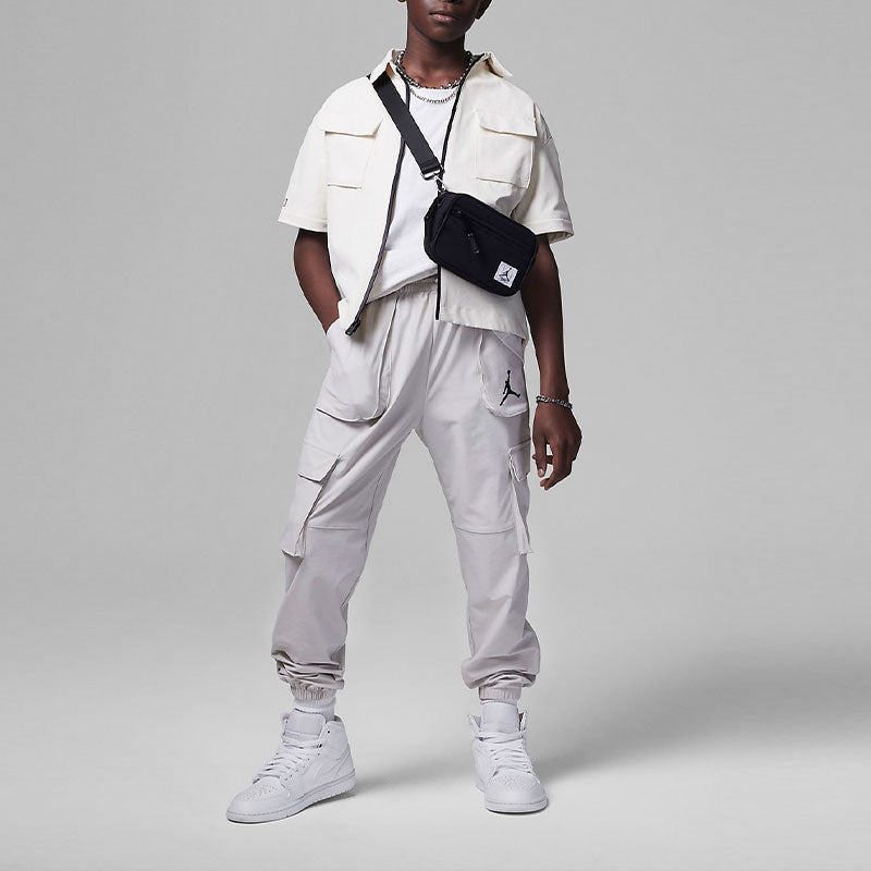 (GS) Air Jordan Logo Cargo Pants 'White' FV2621-072