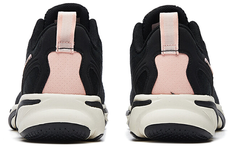 (WMNS) ANTA Running Series 2020 'Black White' 122025515-1