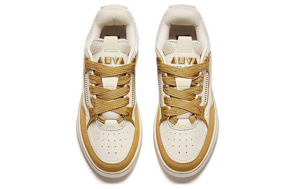 (WMNS) ANTA Aojie 'Caramel White' 122418040-5