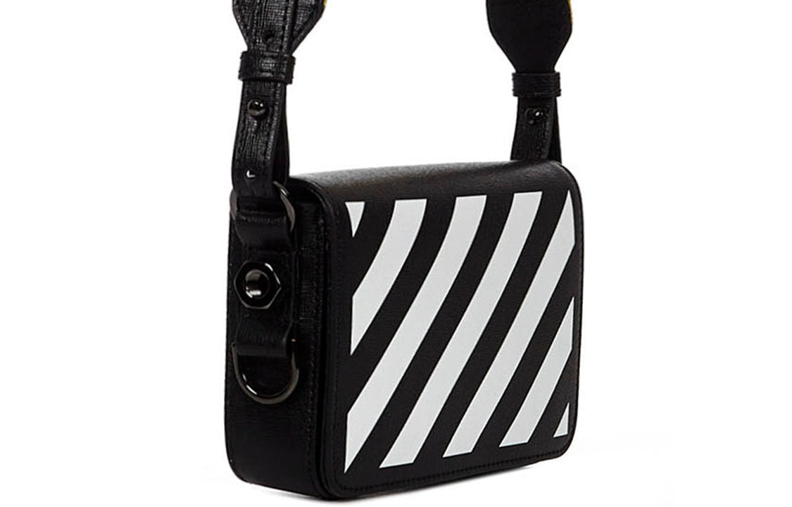 (WMNS) Off-White Binder-clip Stripe Messenger Bag Black OWNA038F20LEA0041001