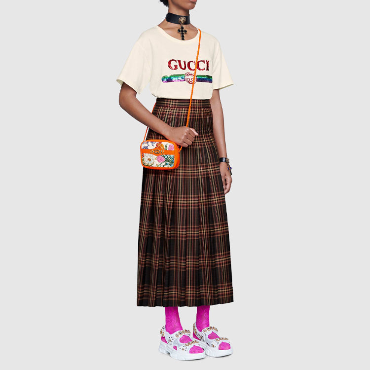 (WMNS) Gucci Sequined Letter Logo Oversized Short-Sleeved For White 492347-XJARM-7136