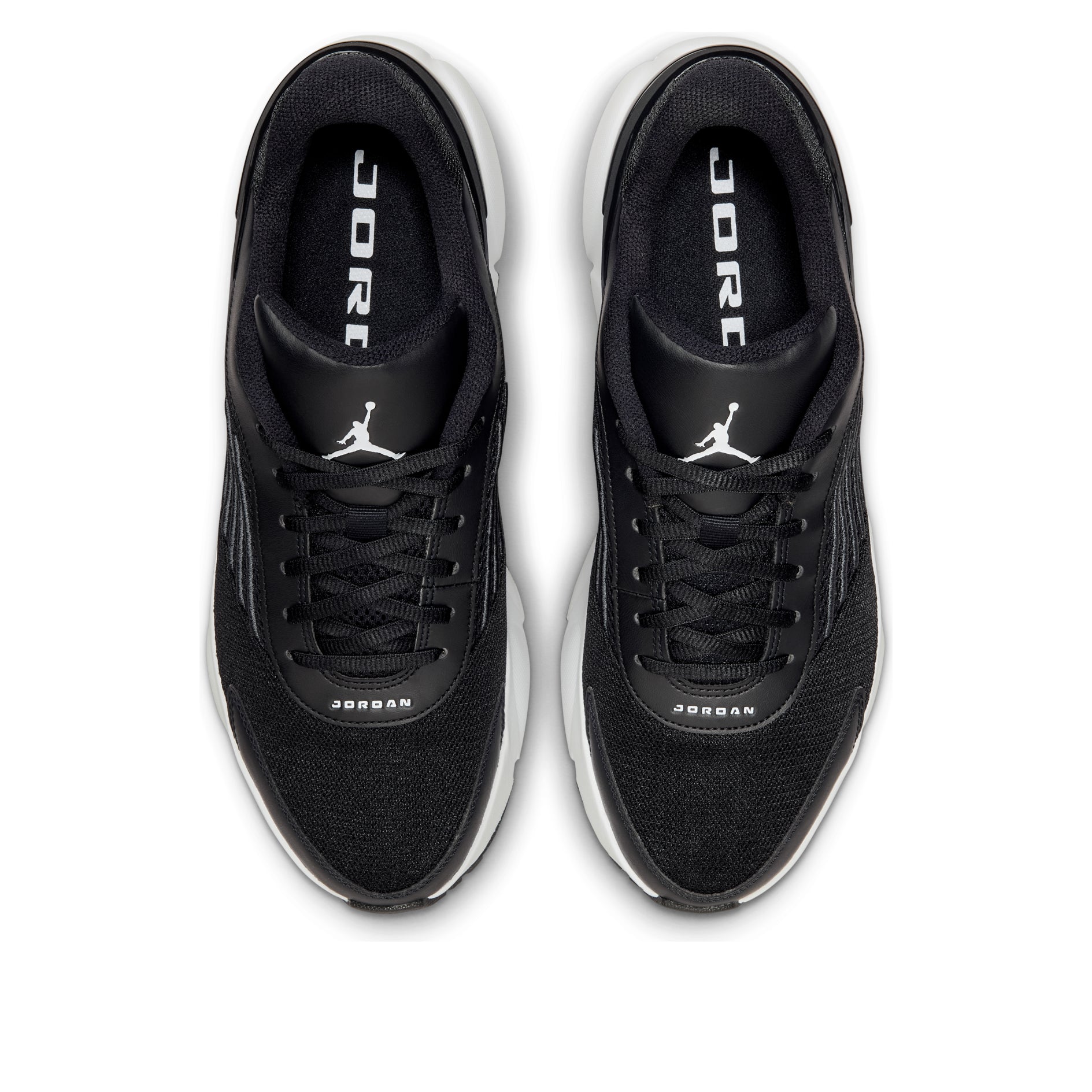 Air Jordan Trunner Flow 'Black White' IO2091-003