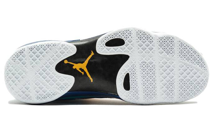 Air Jordan 2012 Deluxe 'Year of the Dragon' 484654-401