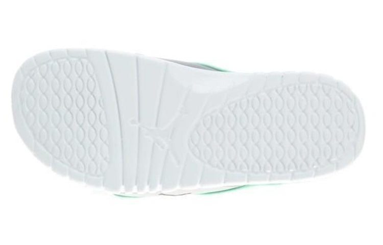Air Jordan Hydro 4 Retro 'Green Glow' 532225-302