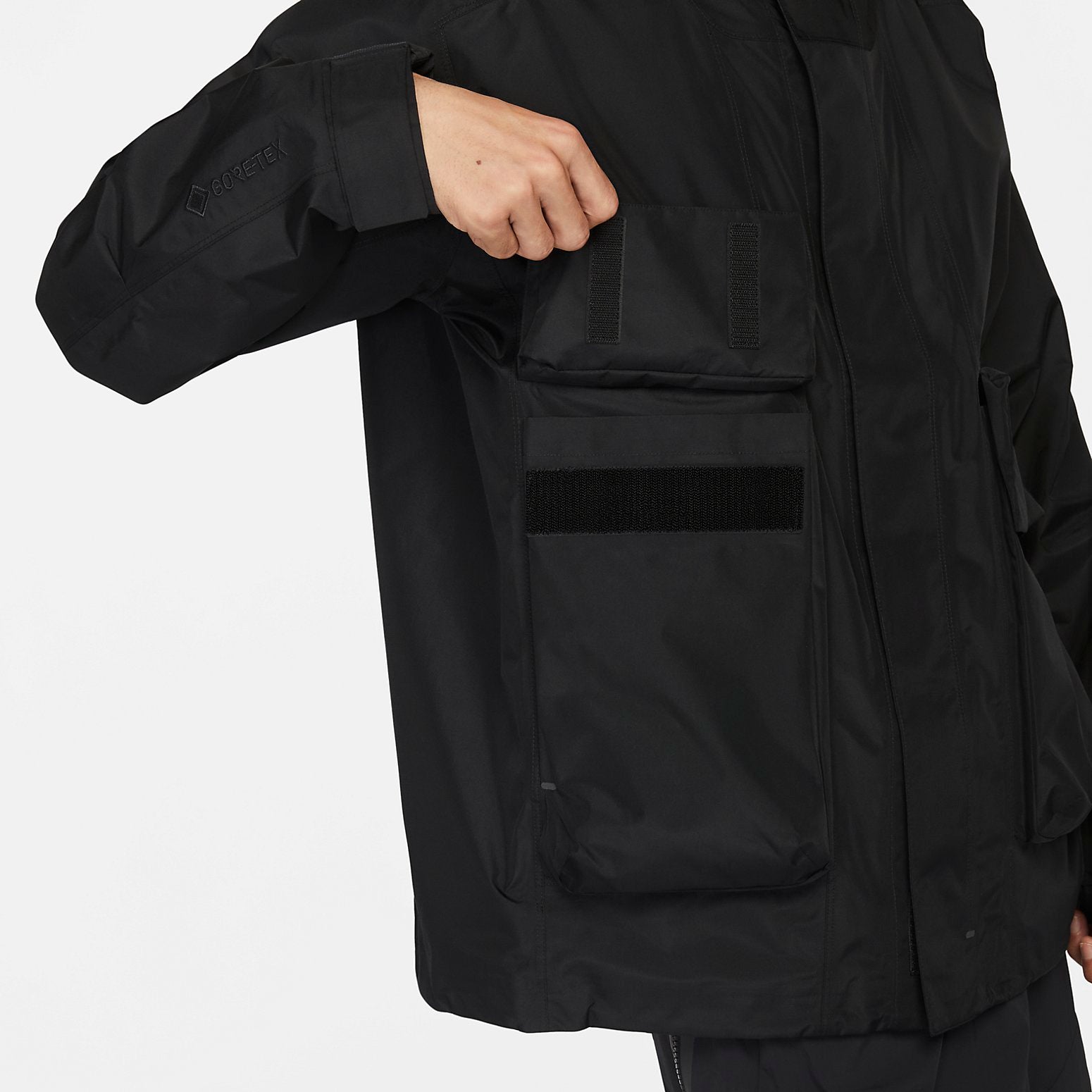 Nike Sportswear Storm-FIT ADV Tech Pack GTX Jacket Asia Sizing 'Black' DQ4273-010