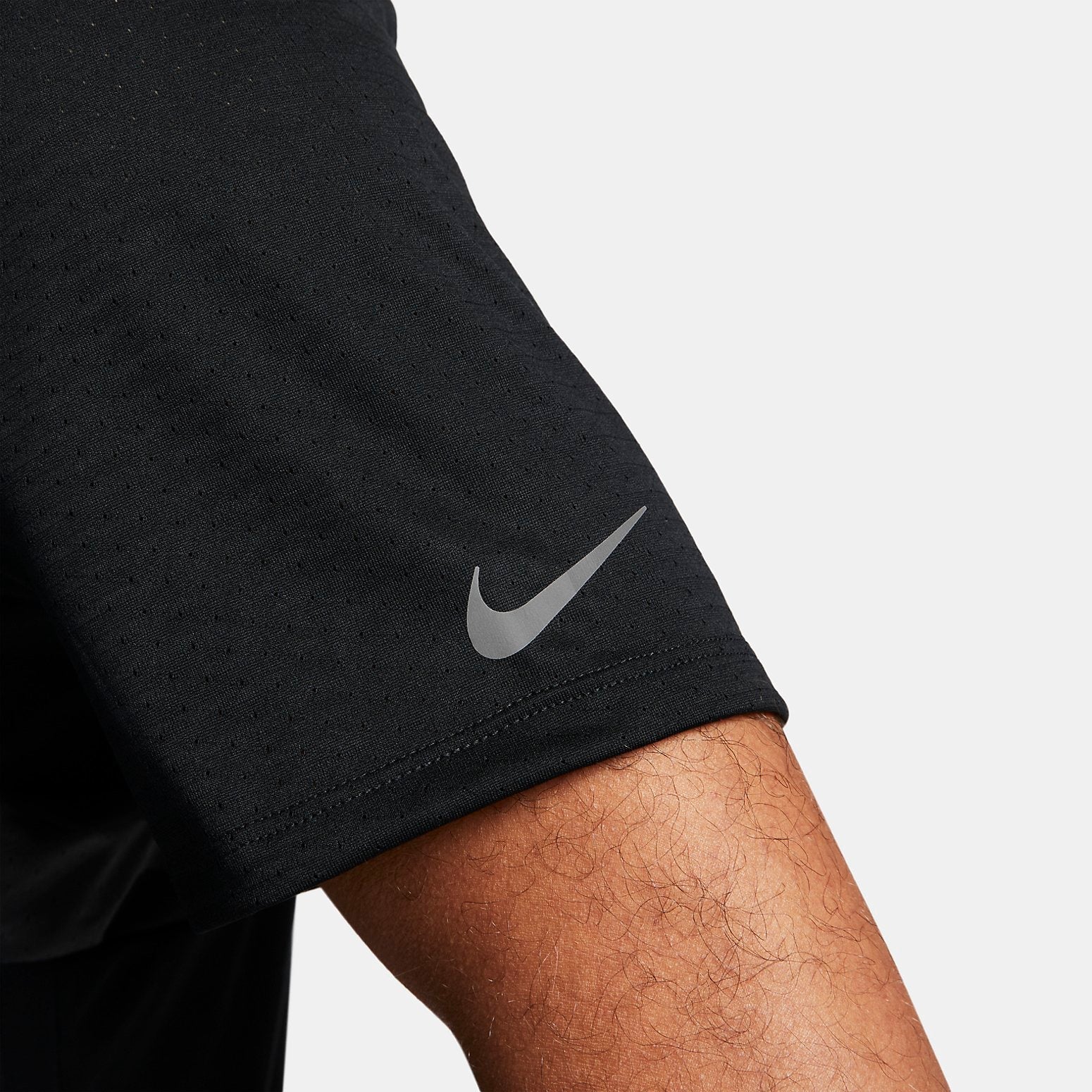 Nike Dri-FIT Run Division Rise 365 T-Shirt 'Black' DQ4757-010
