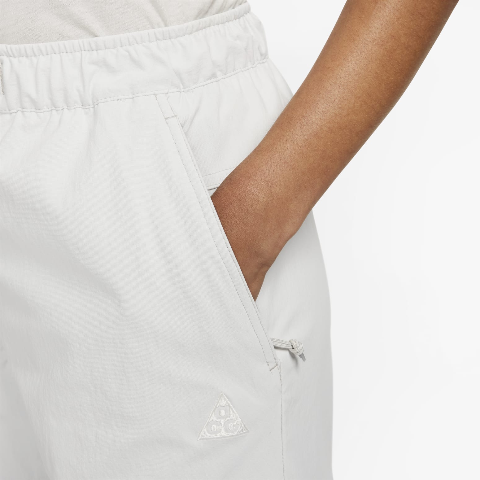(WMNS) Nike ACG Smith Summit Zip Off Pant 'Photon Dust Summit White' FB7883-025
