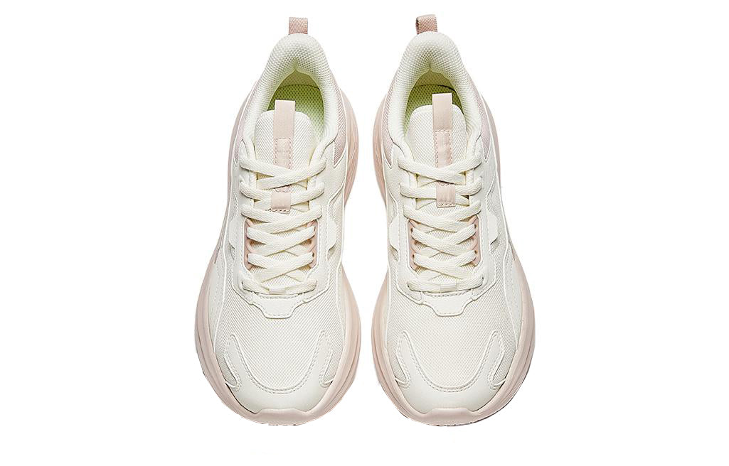 (WMNS) ANTA Running Shoes 'White Pink' 922345579-3
