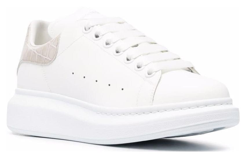 (WMNS) Alexander McQueen Oversized Sneaker 'White Champagne' 553770WHXMY9551