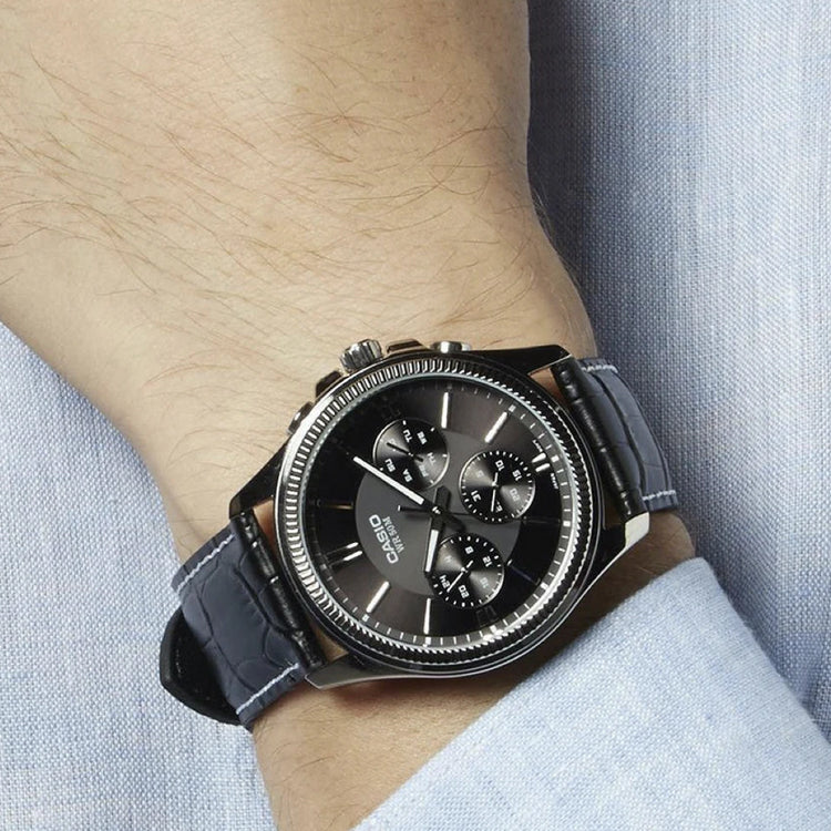 CASIO Waterproof Quartz Mens Black Analog MTP-1375L-1AVDF
