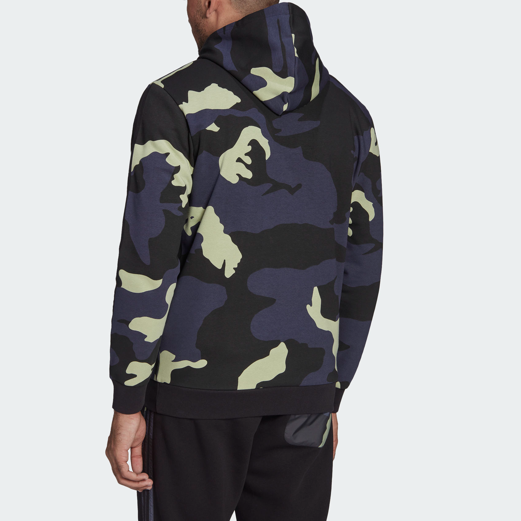 adidas Graphics Camo HF4882