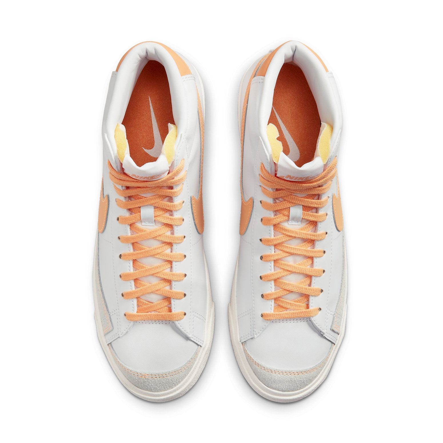 (WMNS) Nike Blazer Mid '77 'White Peach' FD0287-100