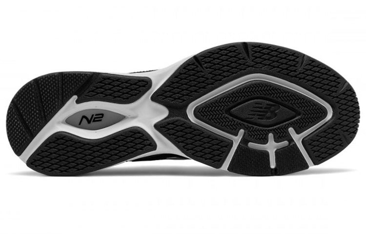 New Balance 824 Trainer MX824BB1