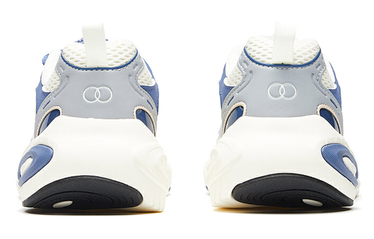(WMNS) ANTA Run Collection 'White Blue Grey' 122025590-4