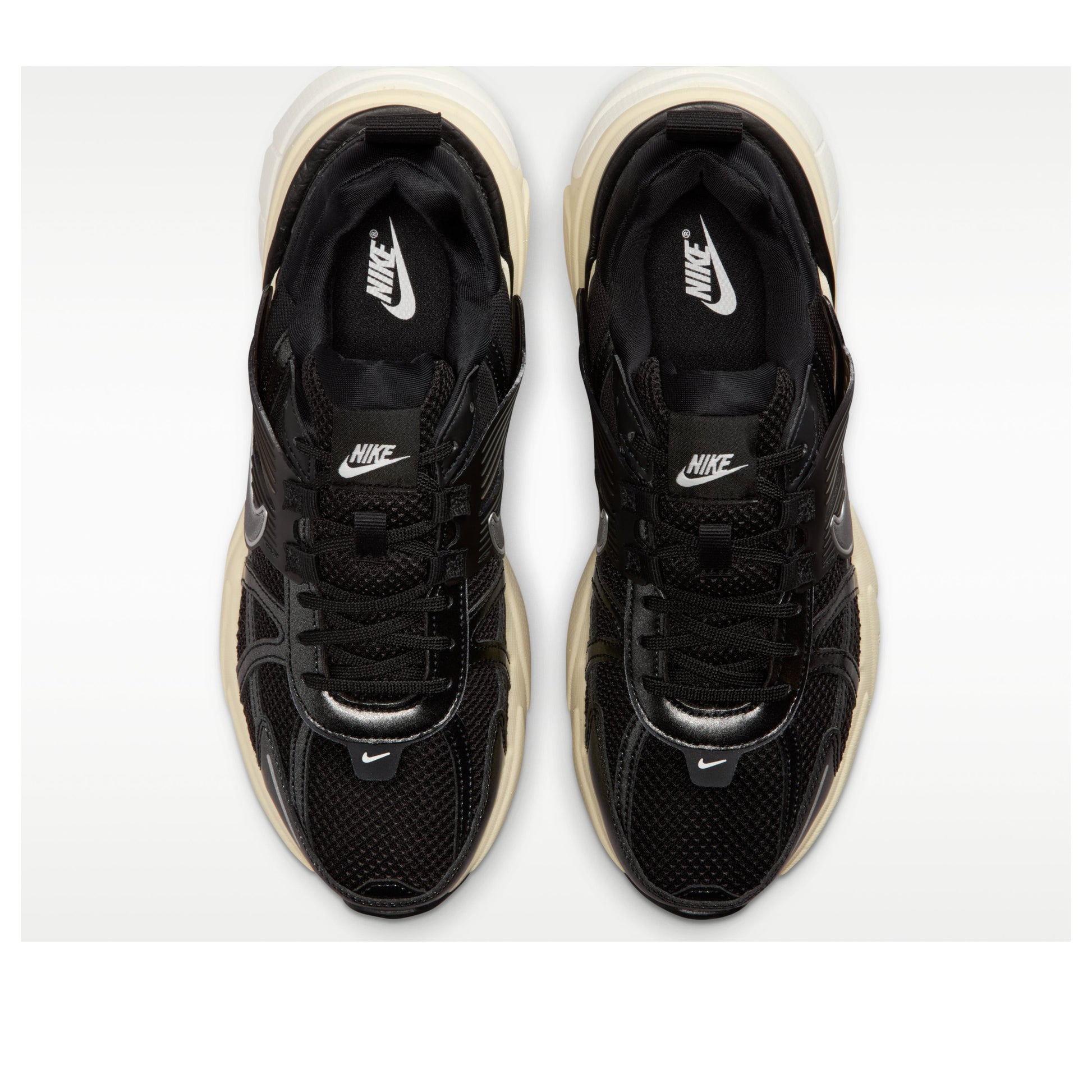 (WMNS) Nike V2K Run 'Black Metallic Silver' FD0736-012