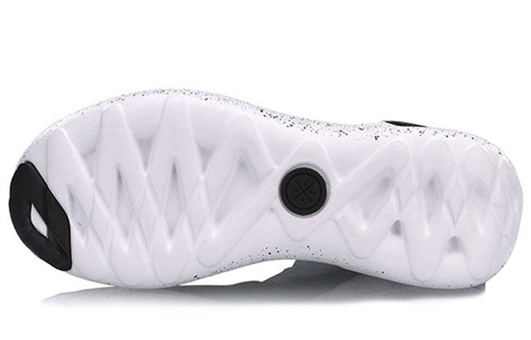 (WMNS) Li-Ning Wade Essence infinite 'Black White' AGWP006-1