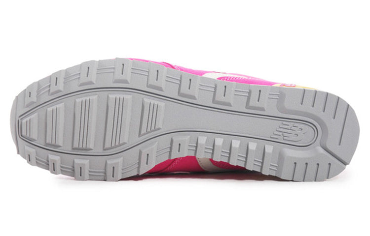 (WMNS) New Balance 996 Series Sneakers Pink WR996CM