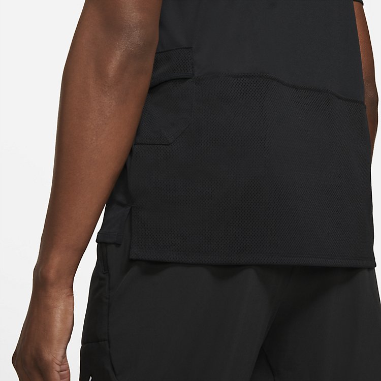 Nike Rise 365 Graphic T-shirt 'Black' DA1168-010