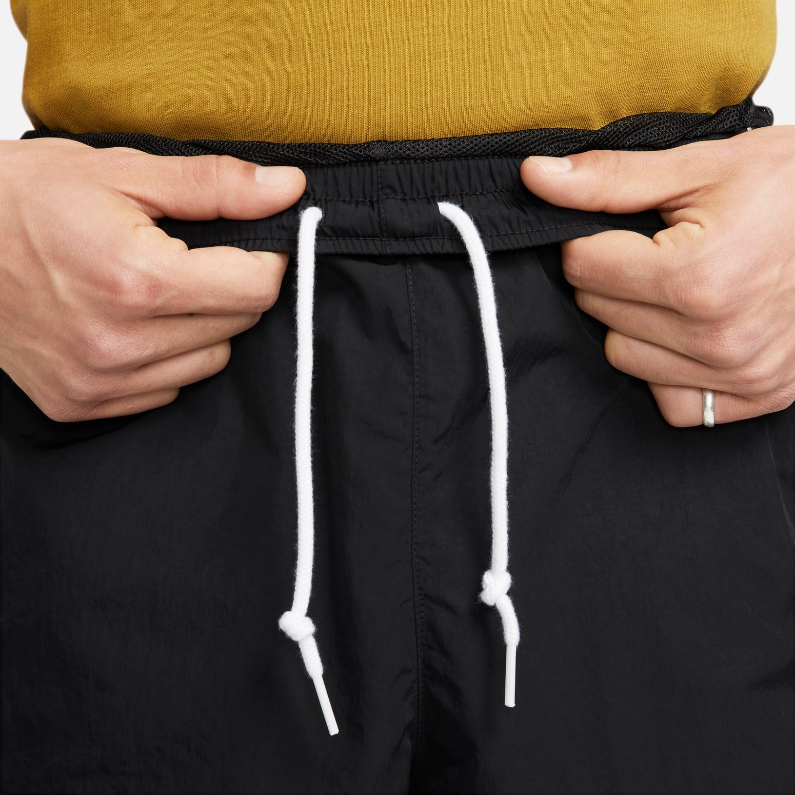 Nike Solo Swoosh Track Pants 'Black' FB8620-010