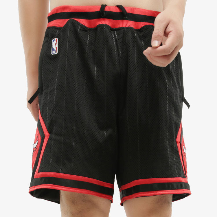 Nike Bulls Courtside Statement Edition Chicago Bulls Basketball Shorts Black Red Blackred AV6608-010