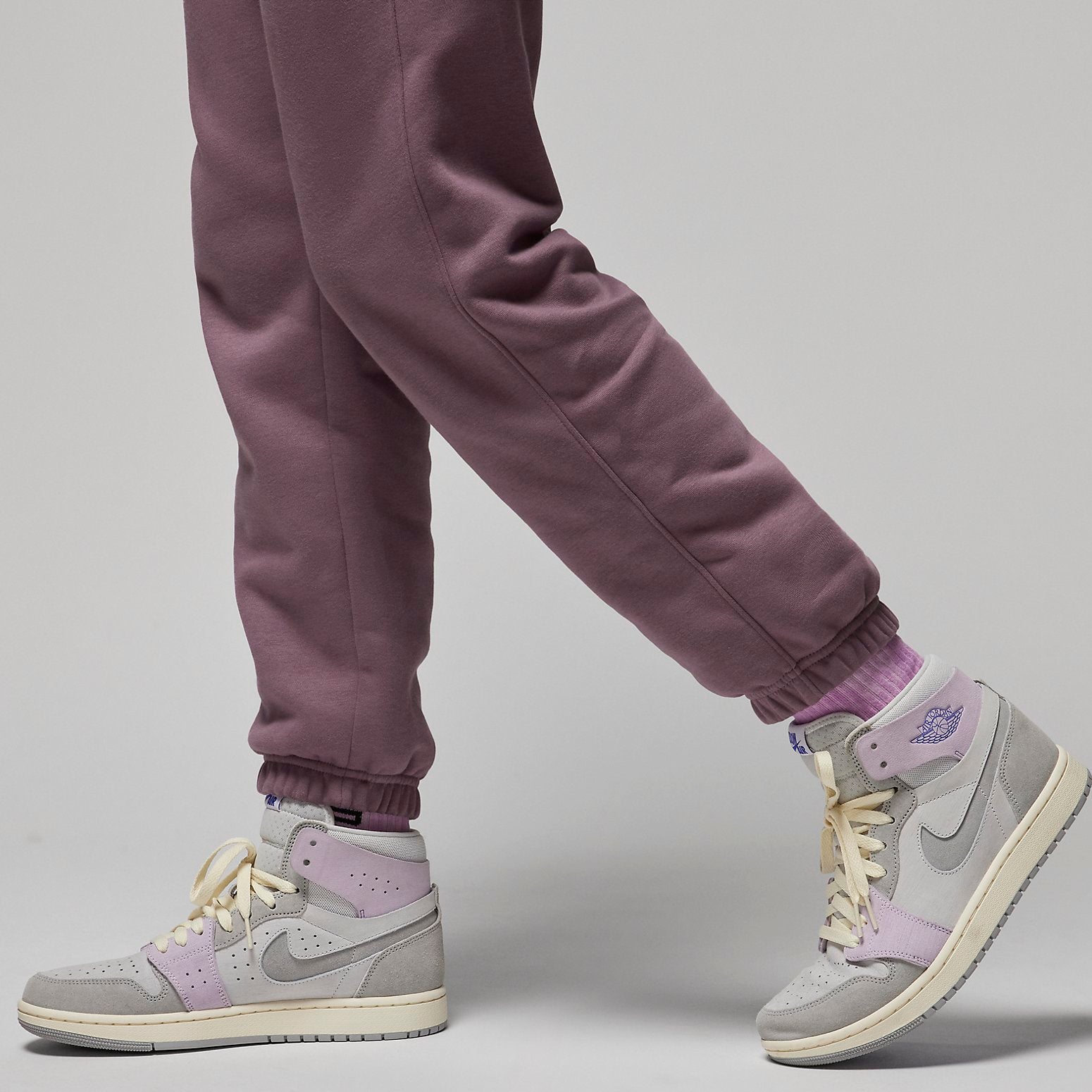 (WMNS) Air Jordan Brooklyn Sweatpants 'Sky Purprle' FN4494-508