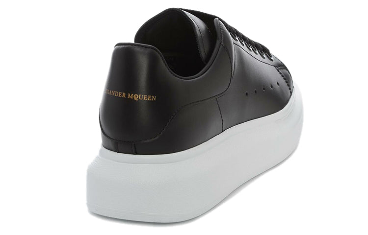 (WMNS) Alexander McQueen Oversized Sneaker 'Black' 462214WHGP01000