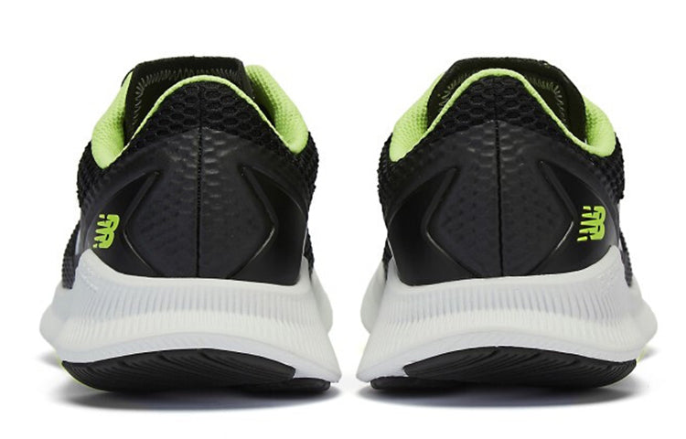 New Balance FCFL Shoes Black/White MFCFLSC1