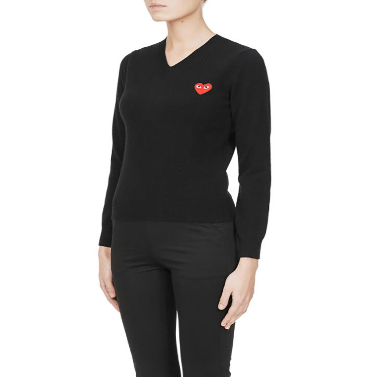 (WMNS) COMME des GARCONS PLAY V-Neck Pullover Red Emblem 'Black' AZ-N001-051-1